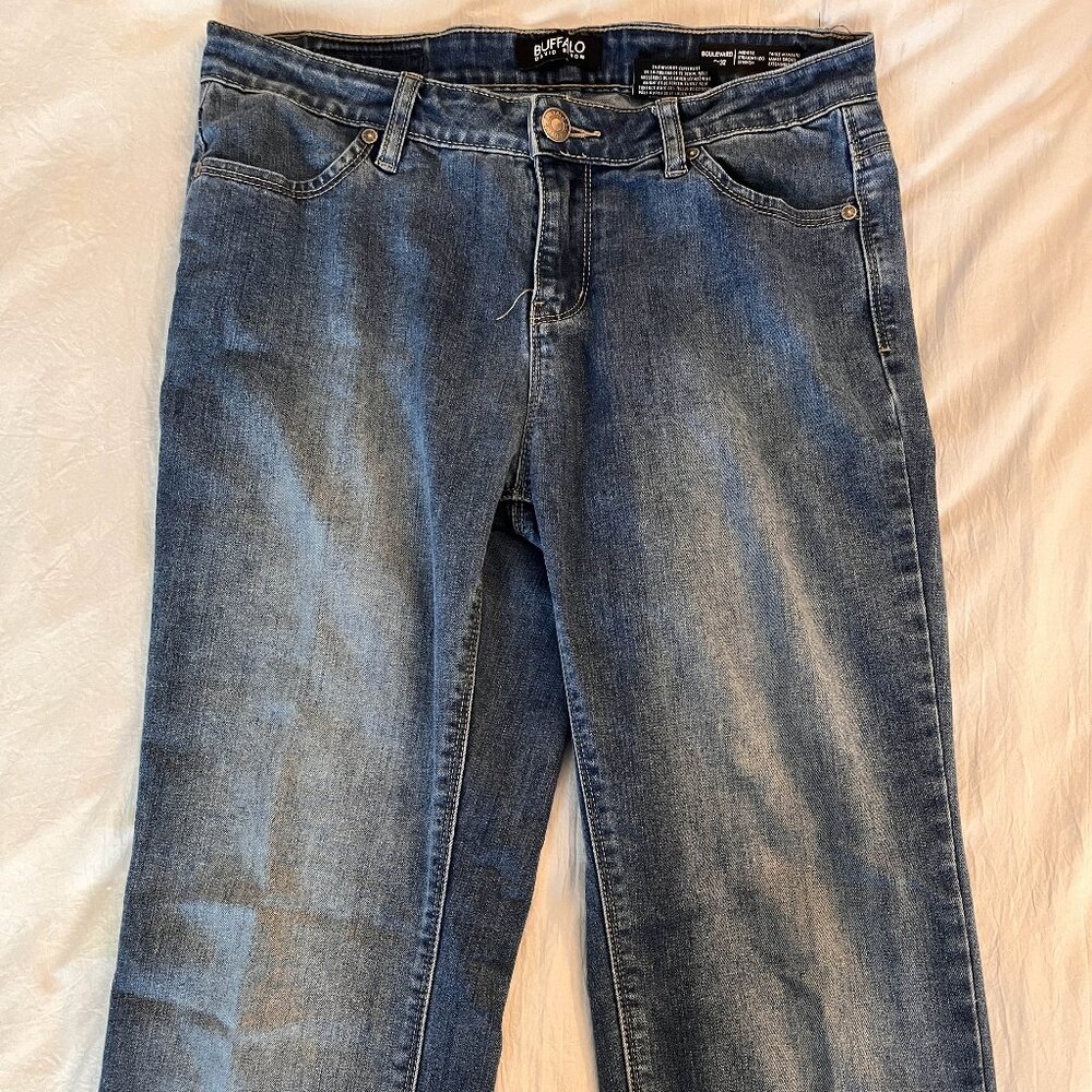 NWOT Buffalo Mid-Rise Jeans
